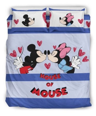 Cozy Disney Lovers Bedding Set - Mickey & Minnie Kiss Design , Kids Room Decor