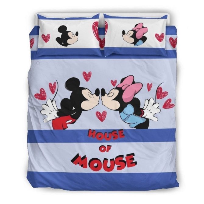 Cozy Disney Lovers Bedding Set - Mickey & Minnie Kiss Design , Kids Room Decor
