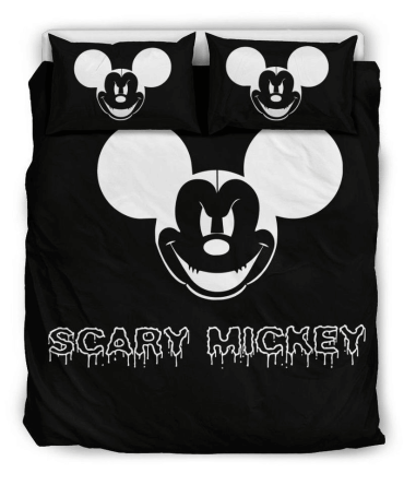 Spooky Cartoon Character Comforter Set - Halloween Themed Bedding For Kids & Adults - Black & White