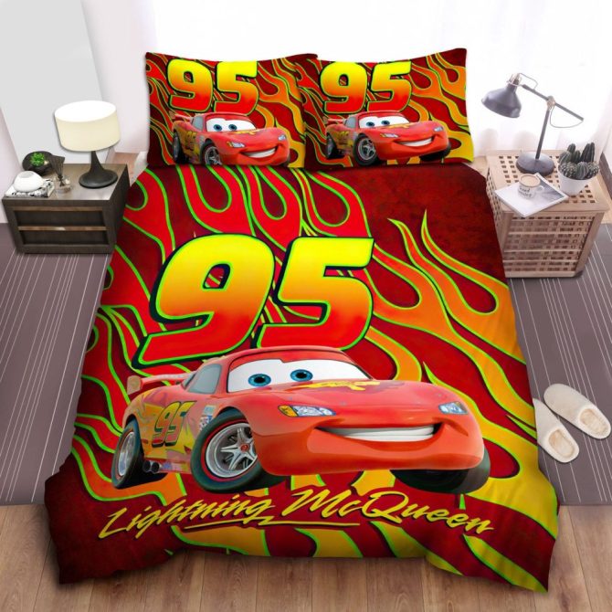 Cozy Kids' Lightning Mcqueen Bedding Set - Vibrant Cars Design With Pillowcases - Twin/Full Size