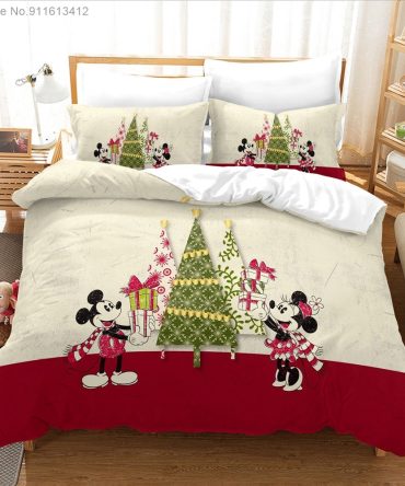 Festive Disney Christmas Bedding Set - Cozy Holiday Comfort With Mickey & Minnie - Perfect Gift!