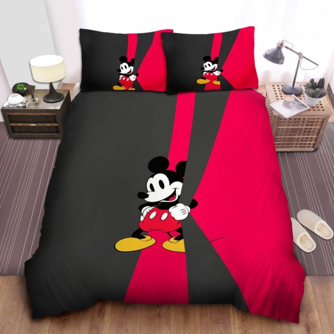 Cozy Cartoon Character Bedding Set - Fun Design For Kids & Adults - Twin/Full/Queen