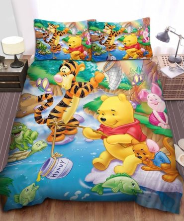 Cozy Winnie The Pooh & Friends Kids' Bedding Set – Vibrant Cartoon Comforter With Pillowcases