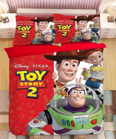 Cozy Kids Toy Story 2 Bedding Set – Vibrant Red Comforter & Pillowcases For Dreamy Nights!