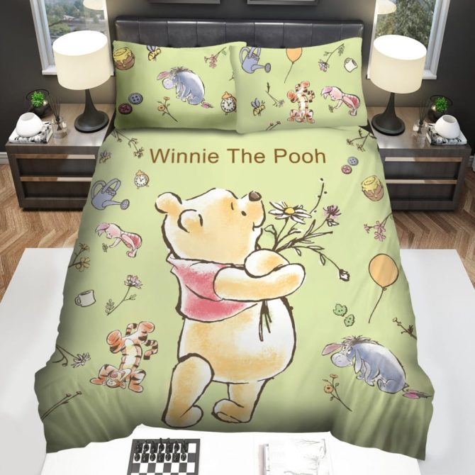Cozy Winnie The Pooh Bedding Set - Soft, Cute & Perfect For Kids' Rooms!