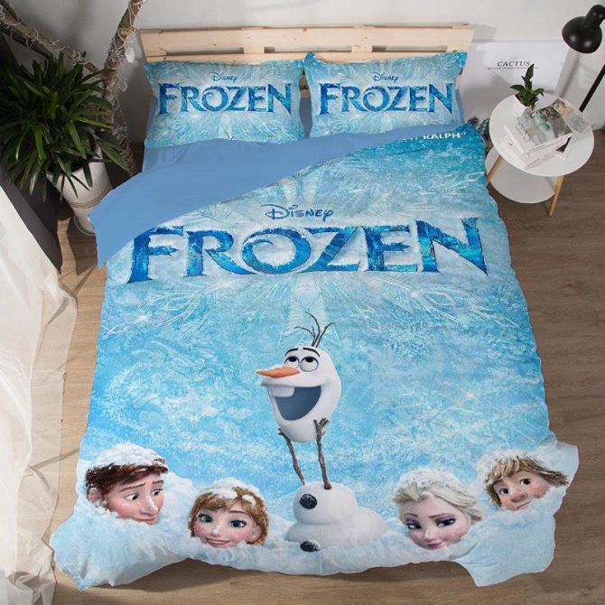 Cozy Disney Frozen Bedding Set For Kids - Olaf & Friends Design - Twin/Full Size