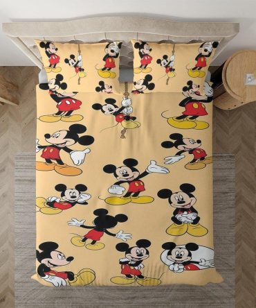 Cozy Cartoon Character Bedding Set - Soft, Fun Design For Kids' Rooms - Twin/Full Size
