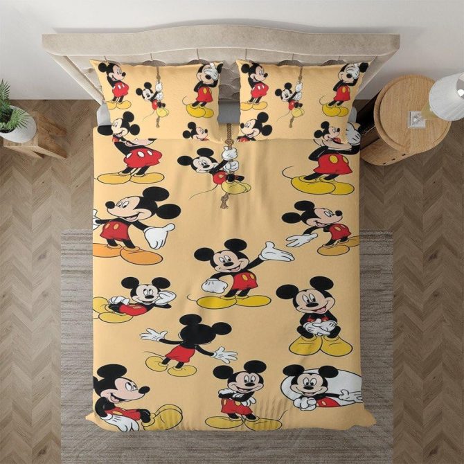 Cozy Cartoon Character Bedding Set - Soft, Fun Design For Kids' Rooms - Twin/Full Size