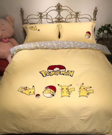 Cozy Pikachu Bedding Set - Pokemon Twin/Queen Size For Kids & Fans