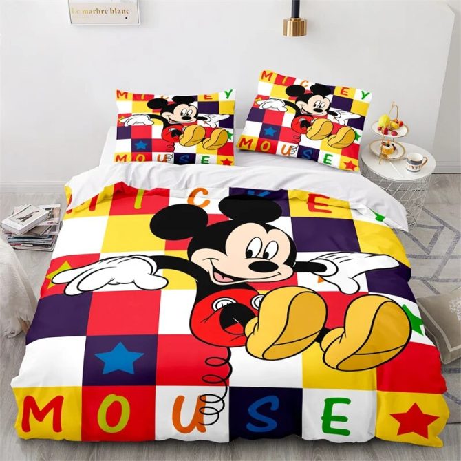 Colorful Mickey Mouse Bedding Set - Cozy & Fun Kids Bedspread With Pillowcases