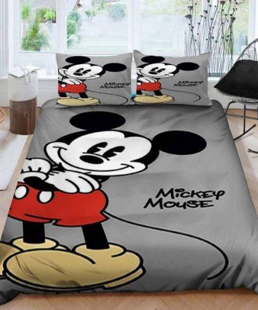 Cozy Mickey Mouse Bedding Set - Fun Cartoon Duvet Cover For Kids & Adults