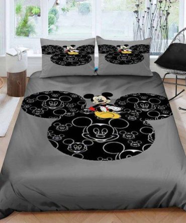 Mickey Mouse Bedding Set - Soft, Stylish, Perfect For Kids' Rooms - Twin/Full/Queen Size Available