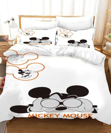 Mickey Mouse Bedding Set - Cozy Cartoon Design For Kids & Adults - Soft, Durable, And Stylish