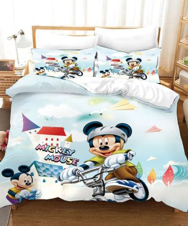 Mickey Mouse Kids Bedding Set - Cozy Cartoon Comforter & Pillowcases For Boys & Girls Room Decor