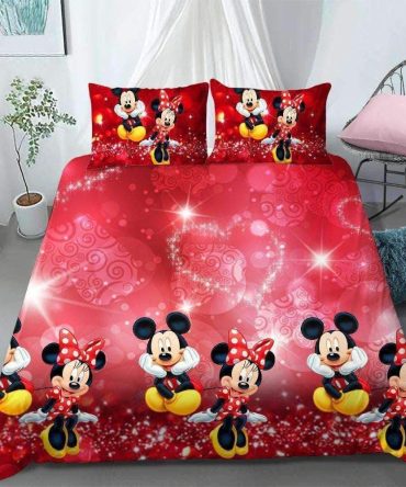 Cozy Disney Mickey & Minnie Red Bedding Set - Kids Twin/Full Comforter With Pillowcases