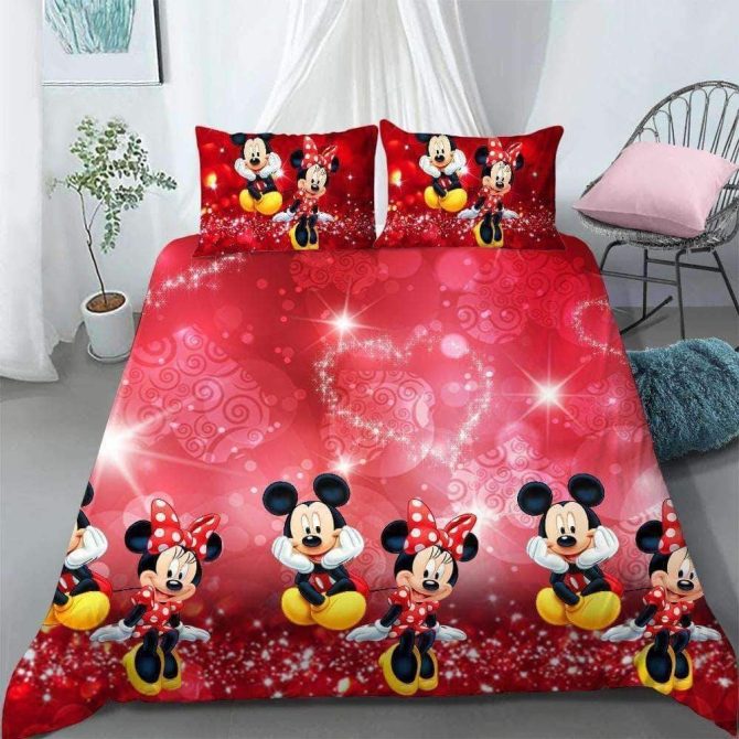 Cozy Disney Mickey & Minnie Red Bedding Set - Kids Twin/Full Comforter With Pillowcases
