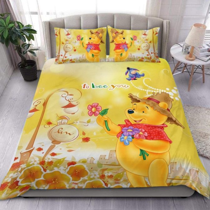 Cozy Kids' Winnie The Pooh Bedding Set - Bright Yellow Cartoon Duvet Cover & Pillowcases