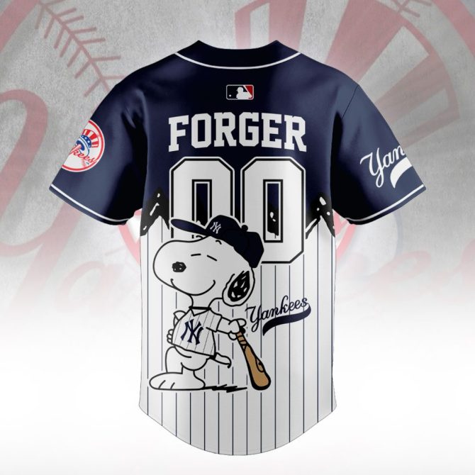 Customizable Yankees Snoopy Jersey - Personalized Name Baseball Fan Gear - Image 3