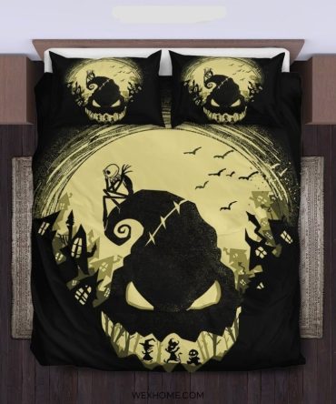 Spooky Halloween Comforter Set - Gothic Night Scene Bedding - King/Queen Sizes Available