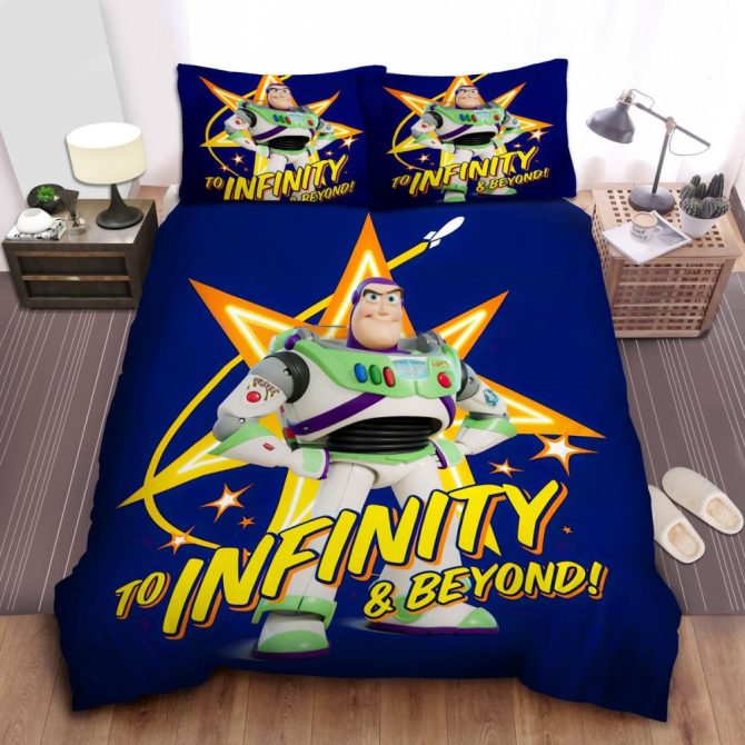 Buzz Lightyear Bedding Set - To Infinity & Beyond! Cozy Kids' Twin/Full Comforter & Pillowcases