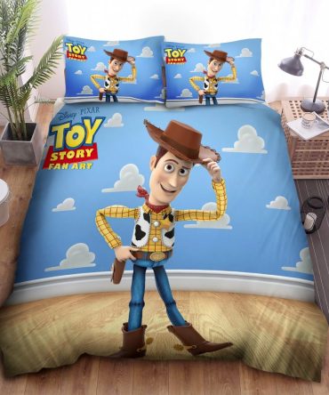Toy Story Woody Bedding Set - Vibrant Cartoon Comforter & Pillowcases For Kids