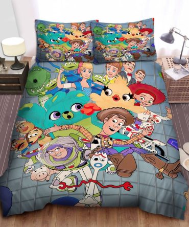 Cozy Toy-Themed Bedding Set – Double Bed Comforter With Pillowcases For Kids