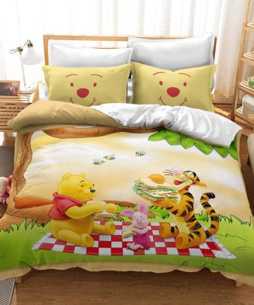 Cozy Kids Bedding Set With Playful Bear & Tiger Picnic Theme - Soft & Colorful For A Dreamy Sleep