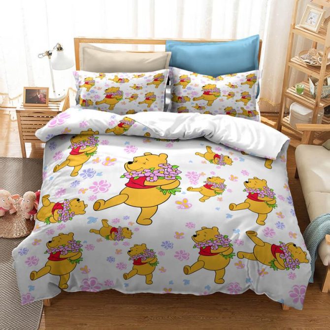 Cozy Winnie Bear Floral Bedding Set - Cartoon Kids Comforter & Pillowcase