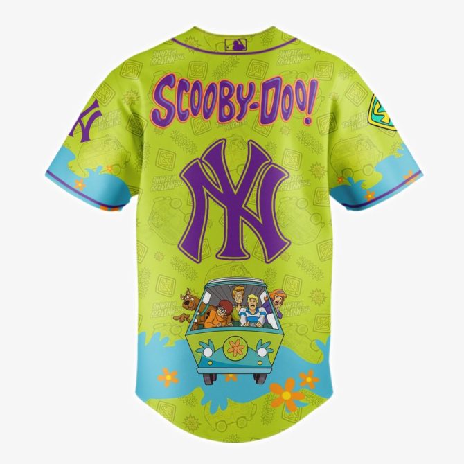Limited Edition Yankees X Scooby-Doo Jersey – Perfect For Fans & Collectors! - Image 3