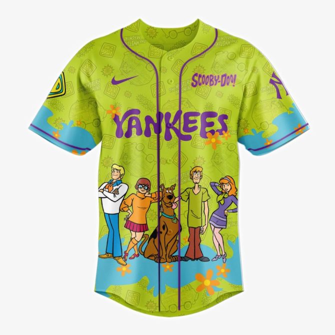 Limited Edition Yankees X Scooby-Doo Jersey – Perfect For Fans & Collectors! - Image 2