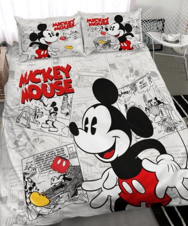 Cozy Mickey Mouse Cartoon Bedding Set - Fun & Stylish Kids Bedroom Decor