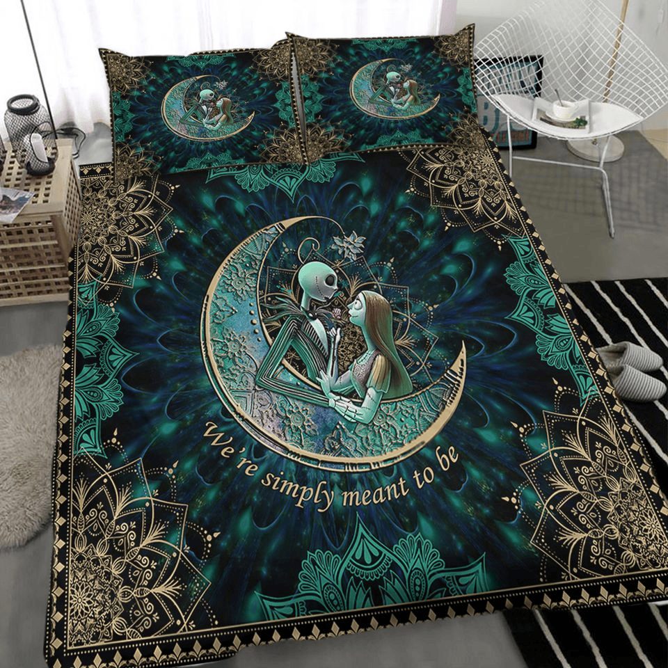Enchanting Moonlit Lovers Bedding Set - Cozy Gothic Romance Design For Dreamy Nights