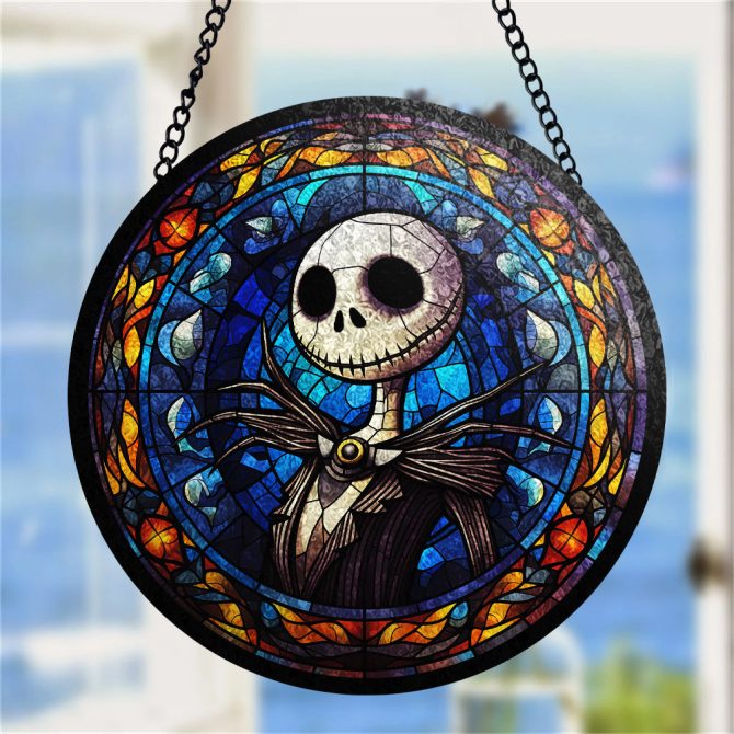 Enchanting Stained Glass Skull Art - Vibrant Hanging Decor For Home & Office