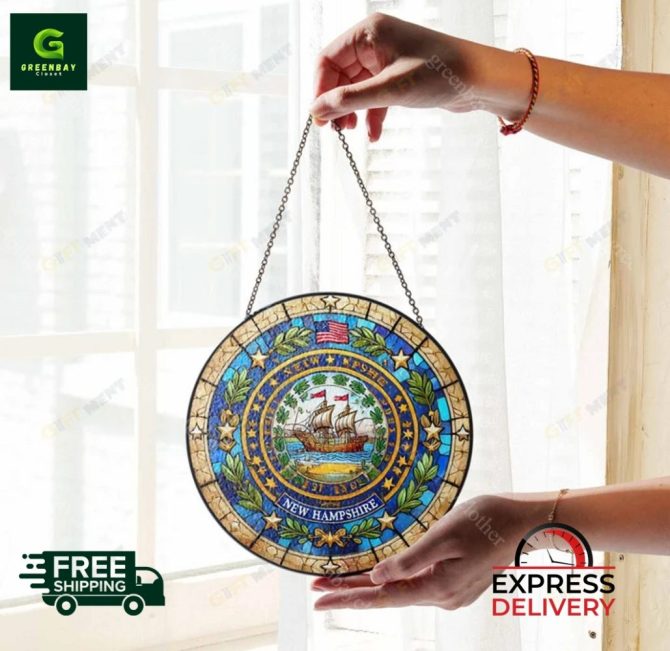 Stunning New Hampshire State Seal Stained Glass Sun Catcher - Image 4
