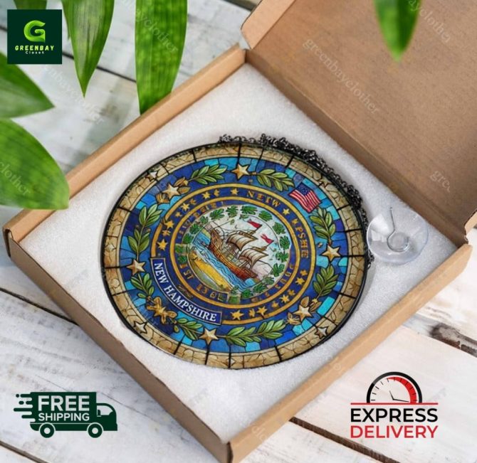 Stunning New Hampshire State Seal Stained Glass Sun Catcher - Image 5