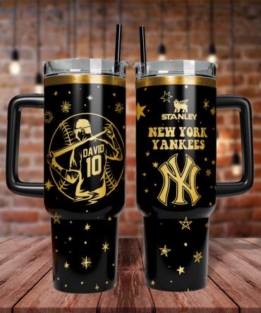 Exclusive New York Yankees Black Tumbler Mug - Personalized Baseball Design, Perfect Gift!
