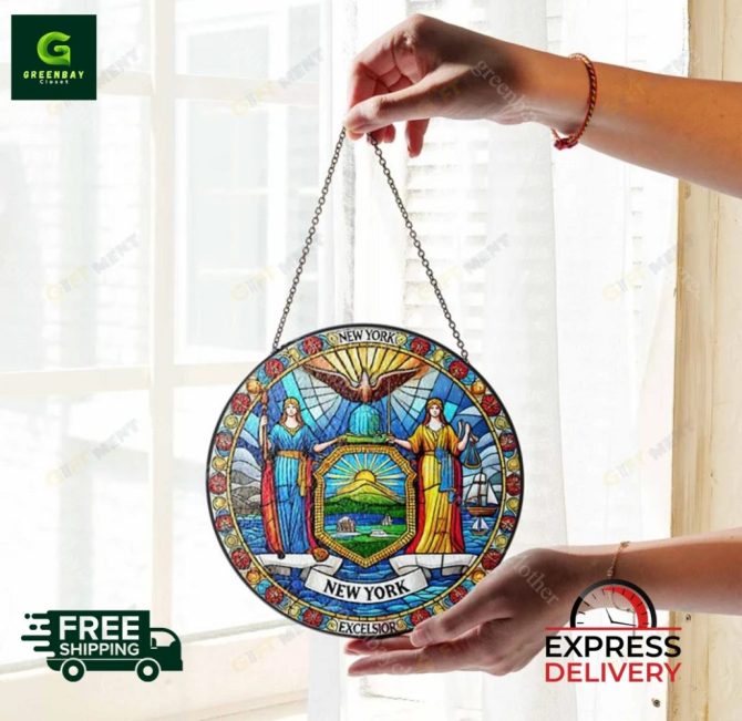 Stunning New York Stained Glass Suncatcher - Image 4