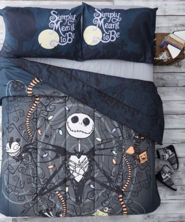 Cozy Nightmare Before Christmas Bedding Set - Simply Meant To Be Design - Full/Queen Size