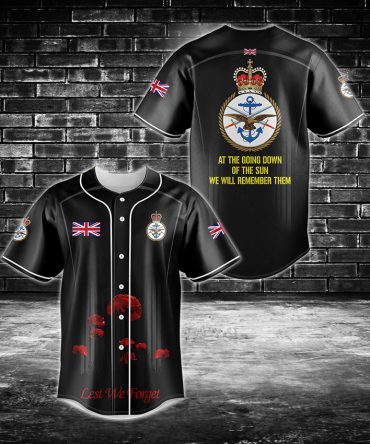 Honor Our Heroes: Commemorative Black Jersey With Uk Flag & Poppy Design - 'Lest We Forget'