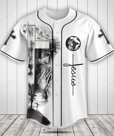 Expressive Jesus Baseball Jersey - Faithful Art Design, Comfortable Fit