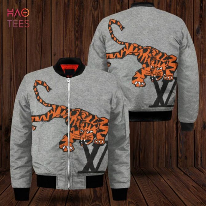 Stylish Gray Tiger Bomber Jacket - Bold Animal Design, Perfect For Trendsetters! - Image 2
