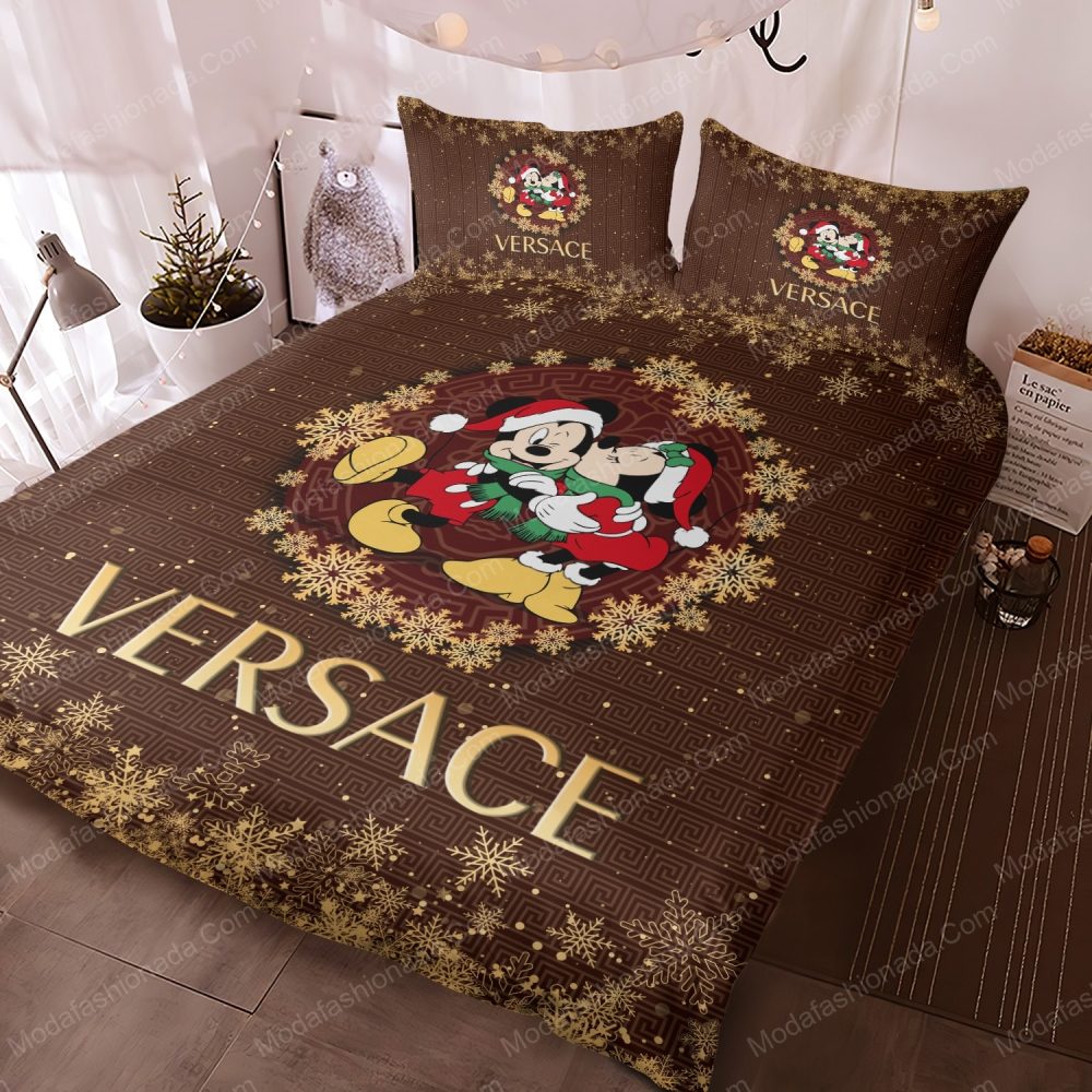 Mickey And Minnie Versace Merry Christmas Bedding Sets - Image 3