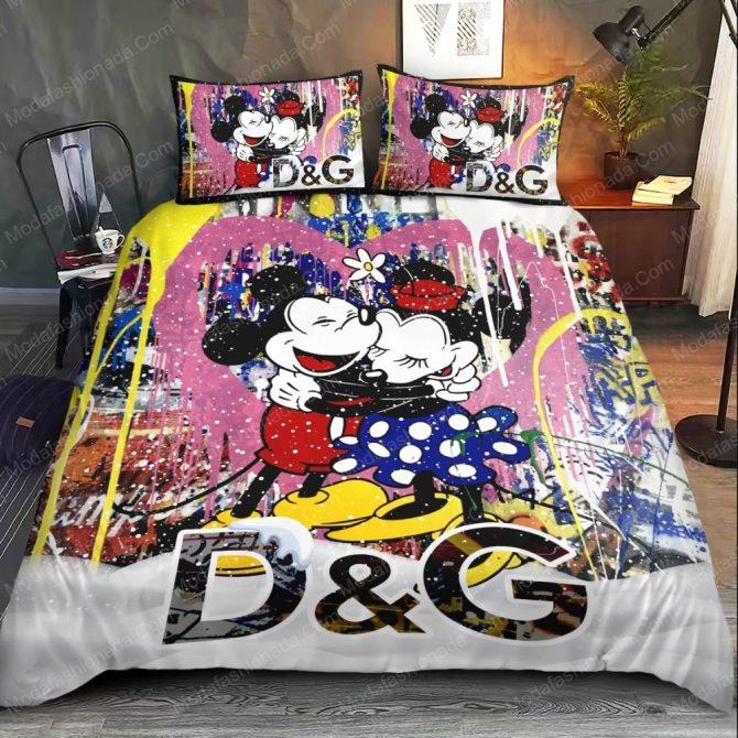 Colorful Mickey & Minnie Bedding Set – Vibrant King Size Comforter & Pillowcases - Image 2