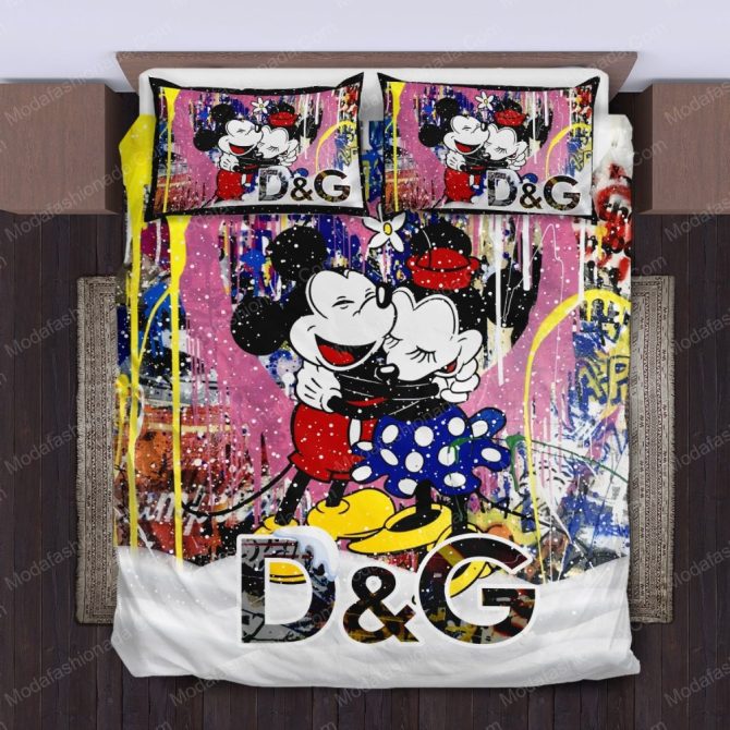 Colorful Mickey & Minnie Bedding Set – Vibrant King Size Comforter & Pillowcases