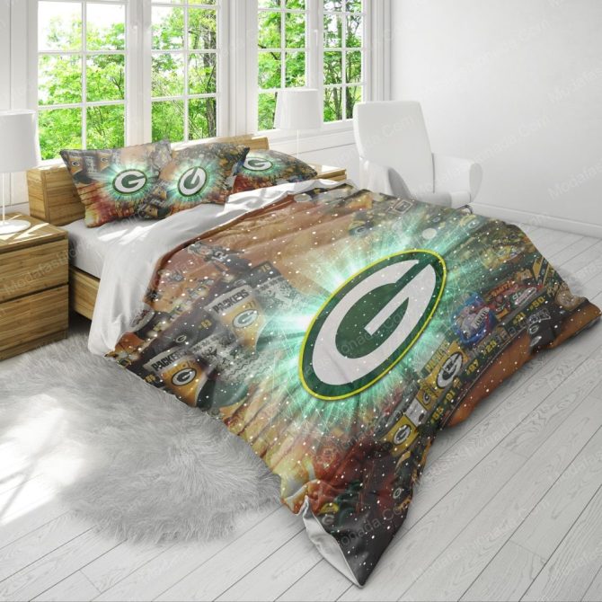 Cozy Fanatic'S Dream: Green Bay Packers Bedding Set - Perfect Gift For Football Lovers! - Image 4