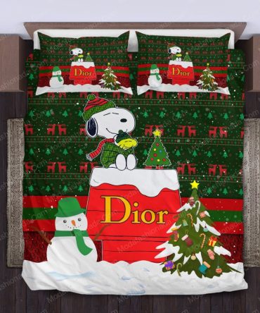 Snoopy Dog Dior Christmas Bedding Sets
