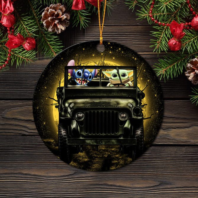 Stitch And Baby Yoda Ride Jeep Moonlight Halloween Funny Ceramic Circle Ornament Perfect Gift For Christmas Holiday - Image 2