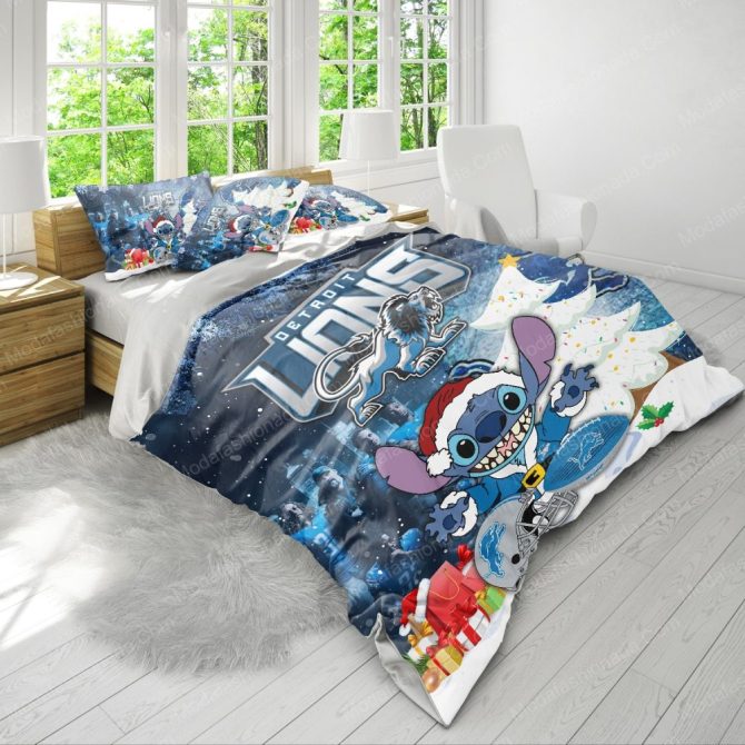 Cozy Christmas Stitch Nfl Lions Bedding Set - Festive Comfort For Fans - Image 4