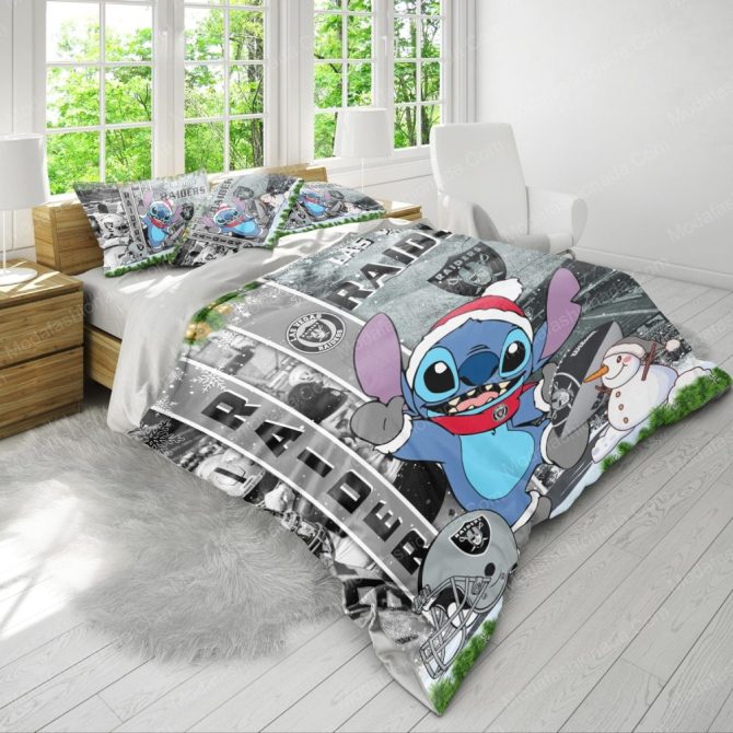 Cozy Las Vegas Raiders Stitch Christmas Bedding Set - Perfect Gift For Nfl Fans! - Image 4