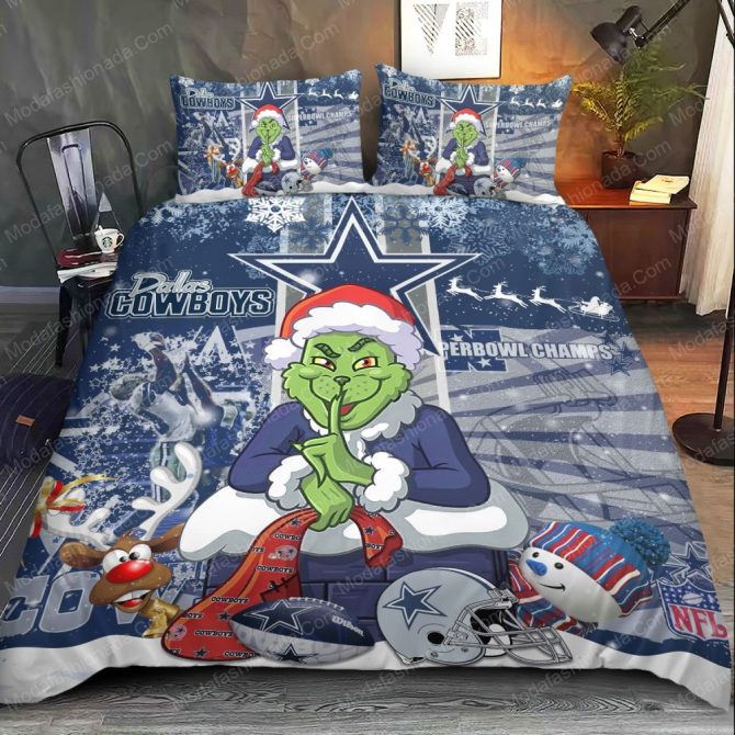Cozy Holiday Grinch Dallas Cowboys Bedding Set – Festive Nfl Fan Gift - Image 2